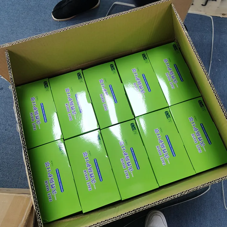 Mascarilla disponible libre del carbono del recinto limpio del látex BFE el 95% - Image 5